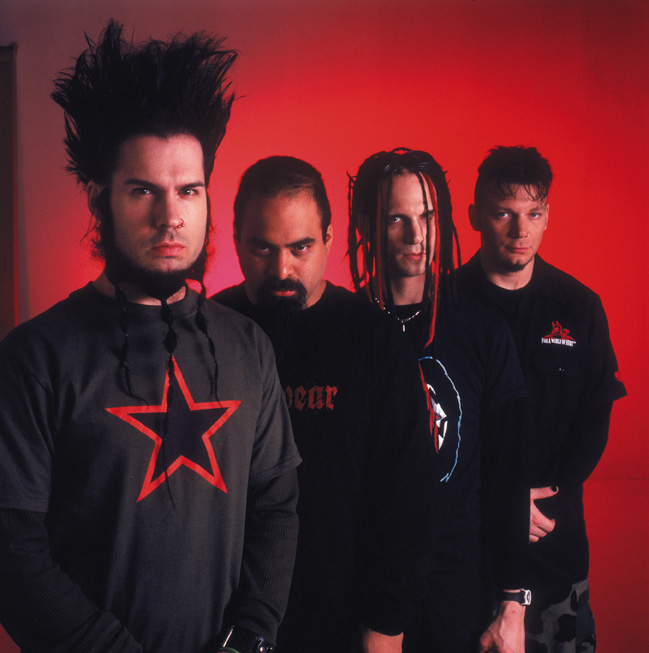 2001_2.jpg